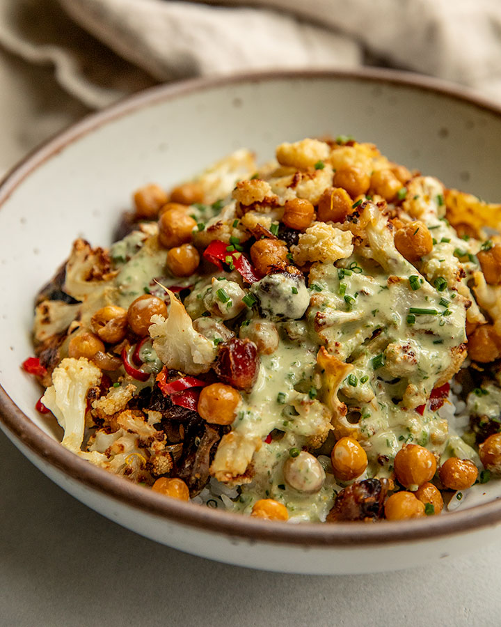 Roasted Cauliflower Date Salad