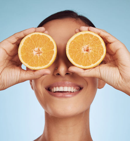 Blog Feed Article Feature Image Carousel: Vitamin C and Skin: Unpacking the Benefits 